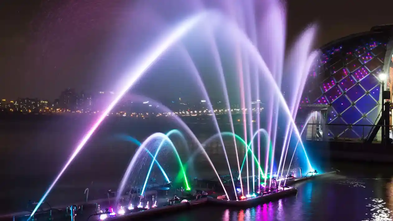 Kareem Fountain Lights